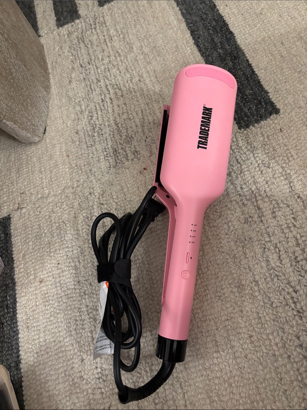 Pink Hair waive rose - Compact Styling Iron